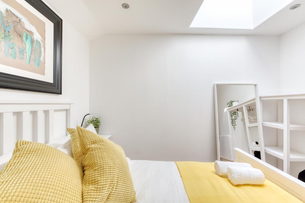 Central Bright 3 Bed Flat With Pool & Parking Edimburgo Exterior foto
