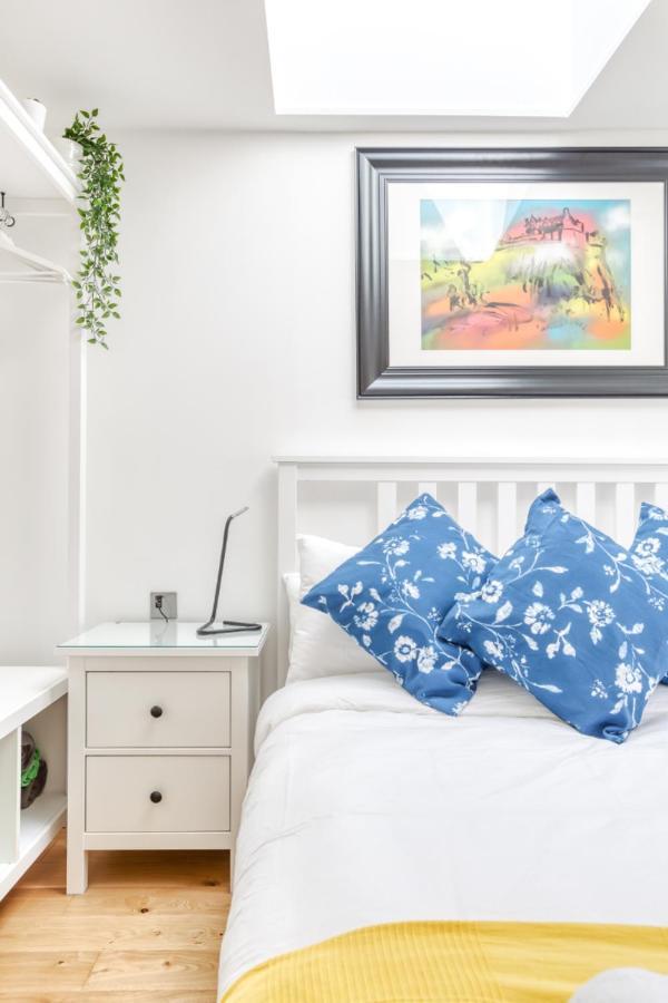 Central Bright 3 Bed Flat With Pool & Parking Edimburgo Exterior foto