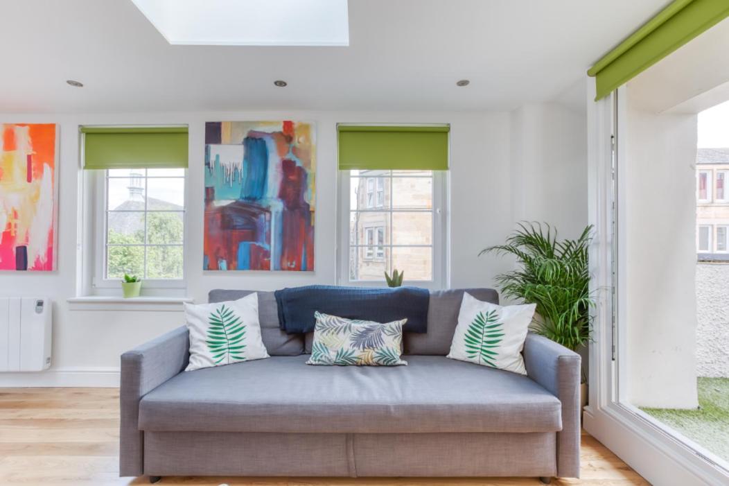 Central Bright 3 Bed Flat With Pool & Parking Edimburgo Exterior foto